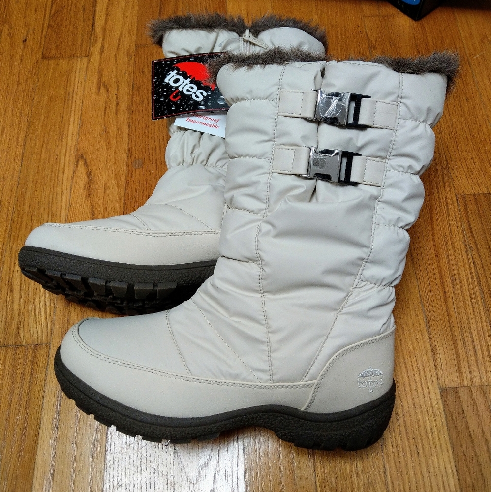 Totes Women's Waterproof Boots Size 8.5